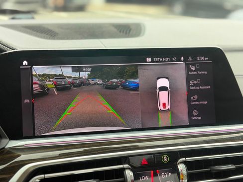 Used 2019 BMW X7 xDrive50i w/ Premium Package AWD/4WD image 21