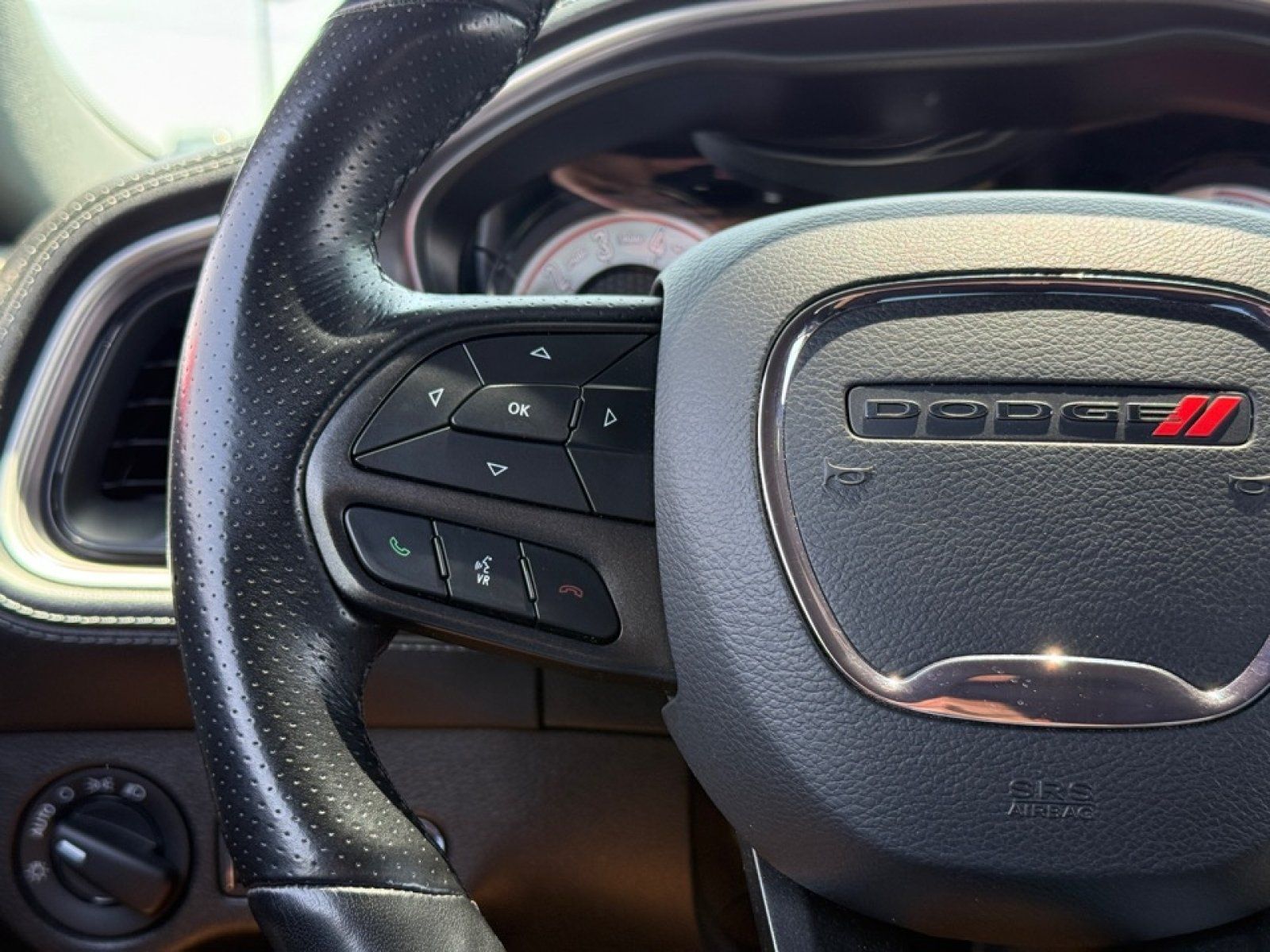 Used 2022 Dodge Challenger R/T Scat Pack RWD image 23