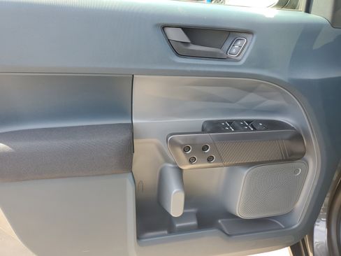 New 2026 Ford Maverick XL image 9