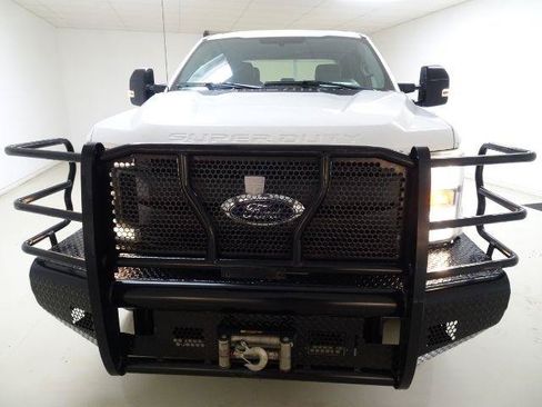 Used 2019 Ford F250 XL w/ Power Equipment Group AWD/4WD image 13