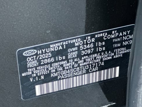 New 2026 Genesis G80 2.5T Advanced image 28