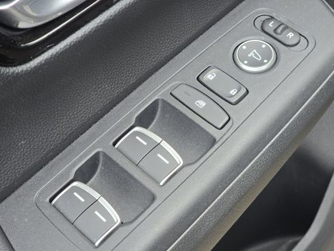 Used 2025 Honda CR-V Sport Touring image 30