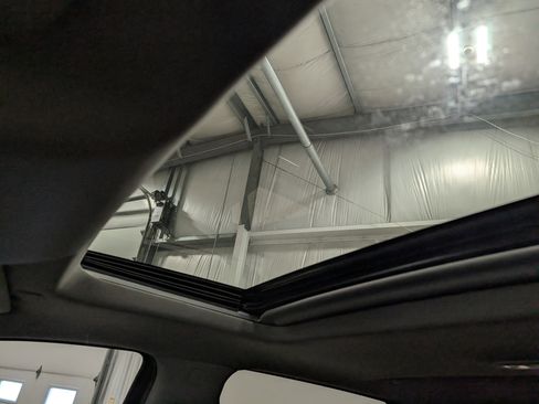 Used 2020 GMC Sierra 1500 SLT w/ SLT Premium Plus Package image 28