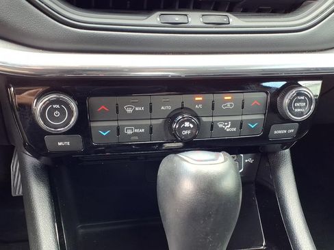 Used 2023 Jeep Compass High Altitude AWD/4WD image 29