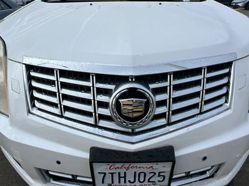 Used 2013 Cadillac SRX Performance image 12