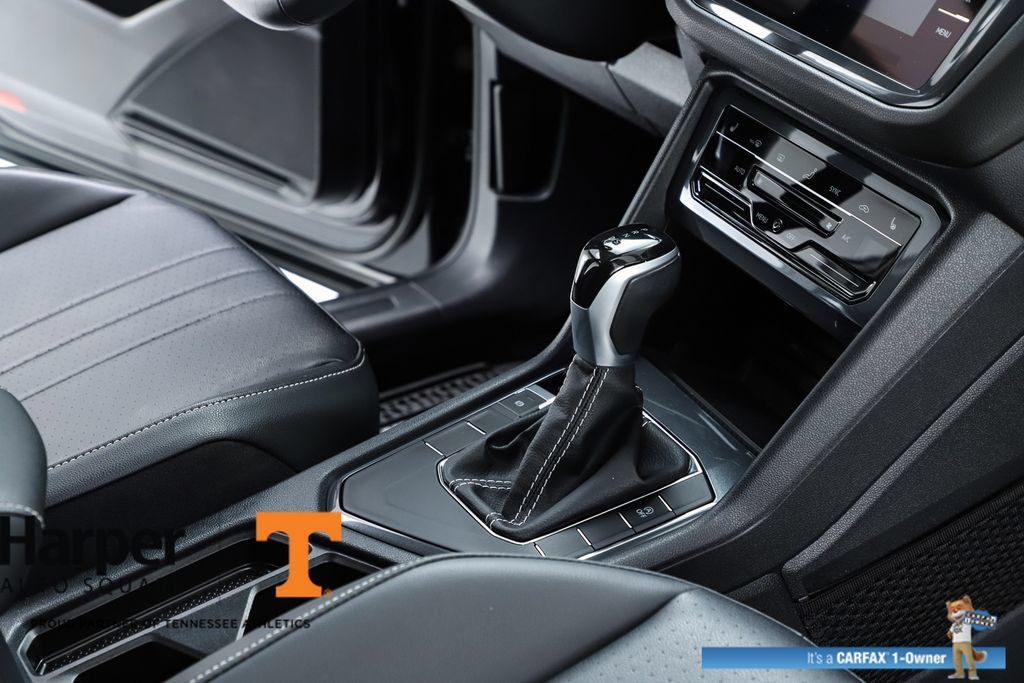 Used 2023 Volkswagen Tiguan SE w/ Panoramic Sunroof Package FWD image 71