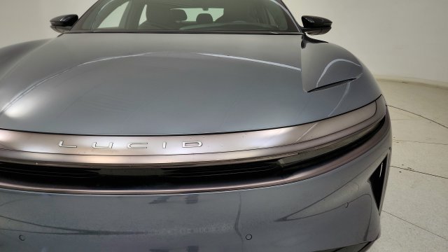 Used 2024 Lucid Air Touring AWD/4WD image 23