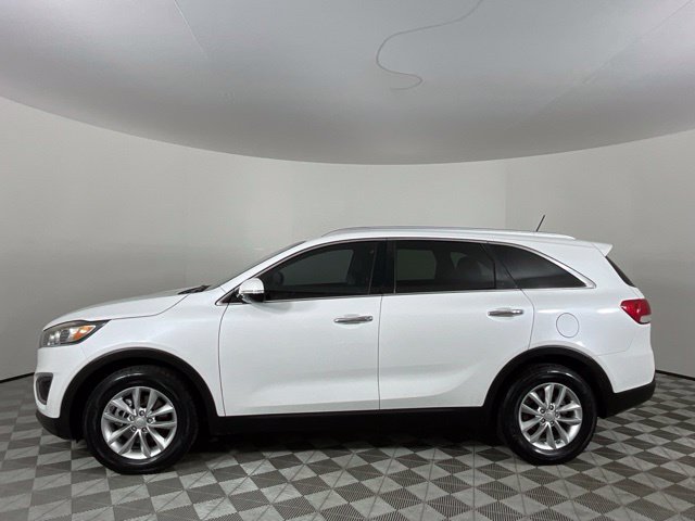 Used 2018 Kia Sorento FWD V6 image 8