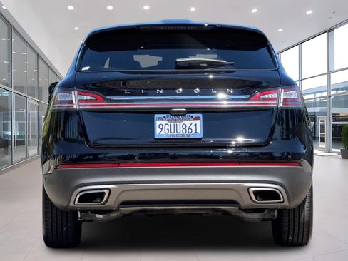 Used 2023 Lincoln Nautilus Reserve w/ Equipment Group 201A AWD/4WD image 5