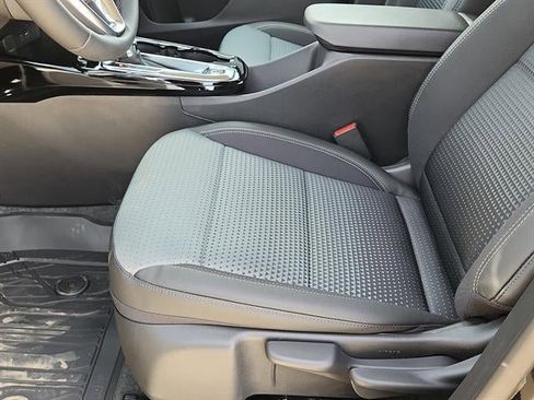 New 2026 Chevrolet Trax LT w/ Driver Confidence Package FWD image 8