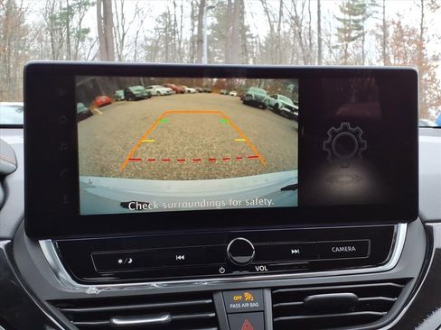 New 2025 Nissan Altima 2.5 SR w/ SR Premium Package image 13