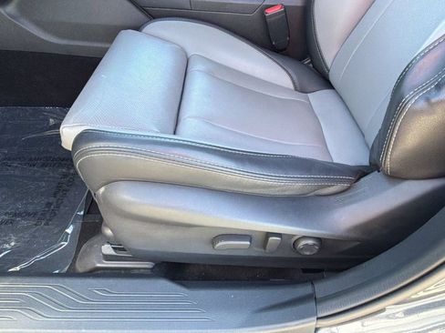 Used 2024 Subaru Outback Limited AWD/4WD image 13