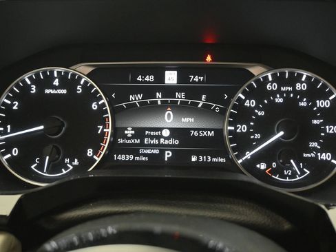 Certified 2025 Nissan Pathfinder SL FWD image 21