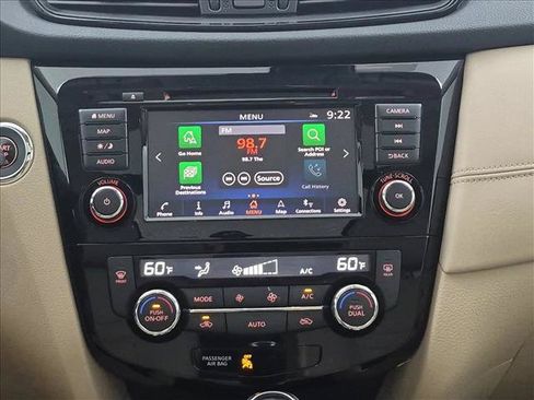 Used 2019 Nissan Rogue SL w/ Premium Package FWD image 18