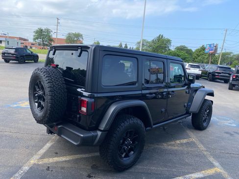 Used 2025 Jeep Wrangler Unlimited Sport S 4xe AWD/4WD image 5