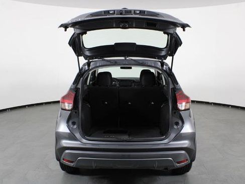 Certified 2025 Nissan Kicks Play S FWD image 16