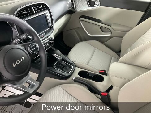 Certified 2023 Kia Soul LX image 16
