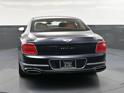 New 2026 Bentley Flying Spur Plug-In Hybrid AWD/4WD image 7