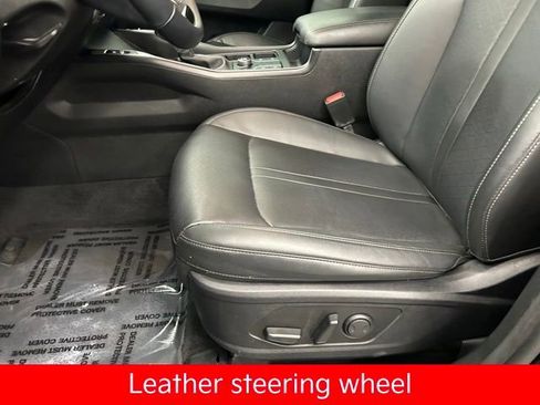 Used 2023 Kia Sorento S image 26