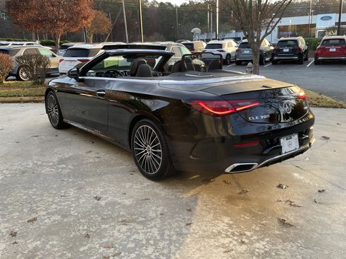 Certified 2024 Mercedes-Benz CLE 300 4MATIC Cabriolet image 23