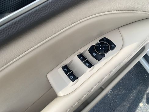 Used 2019 Lincoln MKZ Premiere FWD image 19