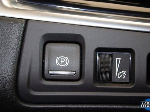 Certified 2025 Cadillac XT6 Premium Luxury image 39