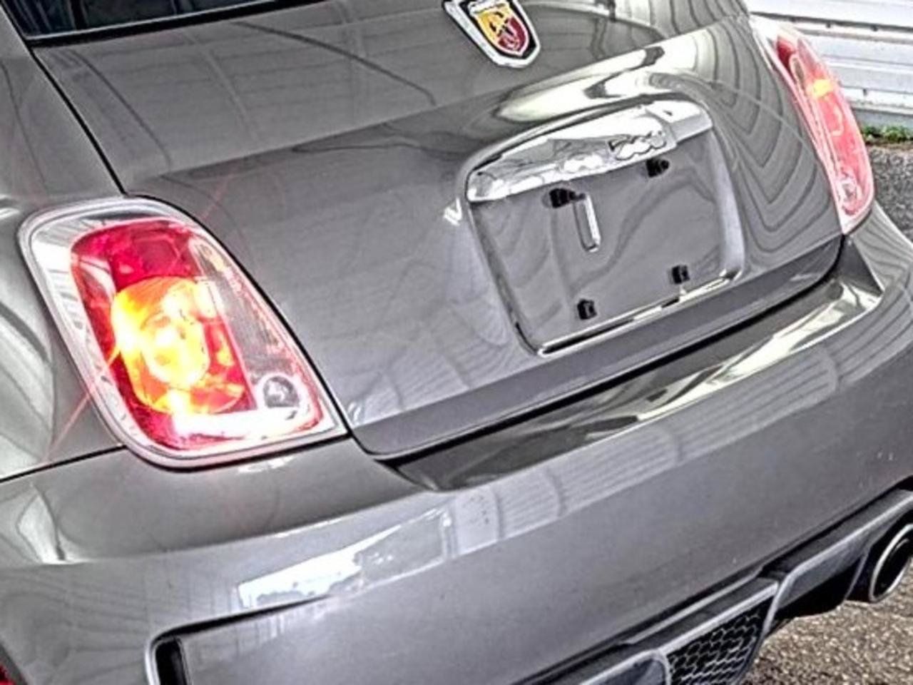 Used 2013 FIAT 500 Abarth w/ Comfort/Convenience Group FWD image 10