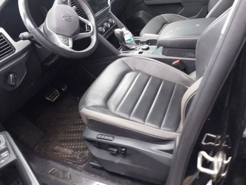 Used 2021 Volkswagen Atlas SEL Premium AWD/4WD image 4