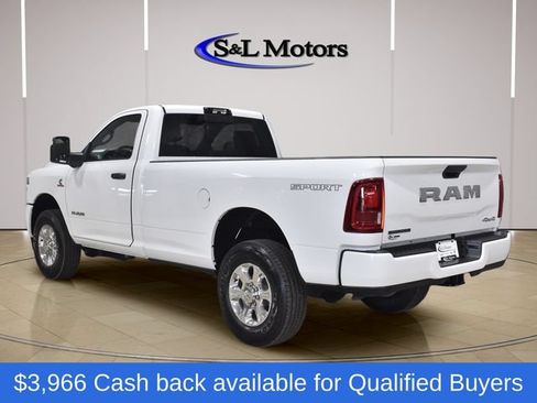 New 2026 RAM 2500 Big Horn AWD/4WD image 4