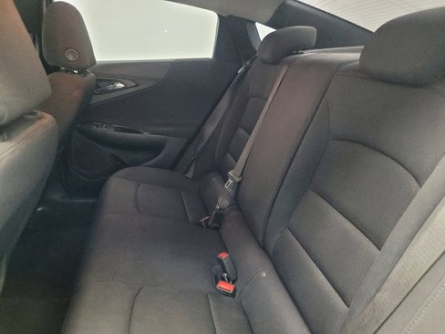 Used 2022 Chevrolet Malibu RS image 18