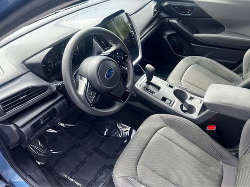 Used 2024 Subaru Crosstrek 2.0i Premium AWD/4WD image 30
