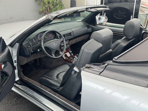 Used 2001 Mercedes-Benz SL 500 image 23