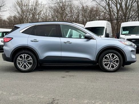 Used 2022 Ford Escape SEL AWD/4WD image 2