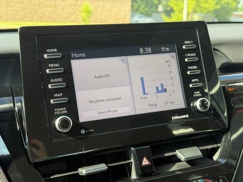 Used 2022 Toyota Camry LE AWD/4WD image 23