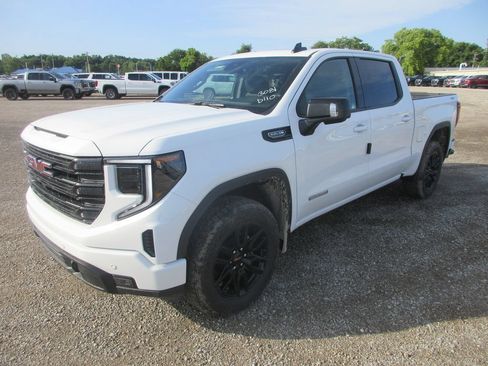 New 2026 GMC Sierra 1500 Elevation w/ Elevation Premium Package AWD/4WD image 10