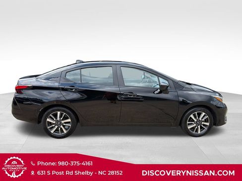 Certified 2025 Nissan Versa SV FWD image 5
