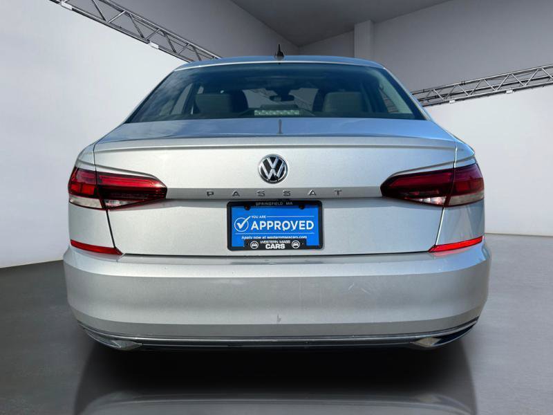 Used 2020 Volkswagen Passat 2.0T SE FWD image 6