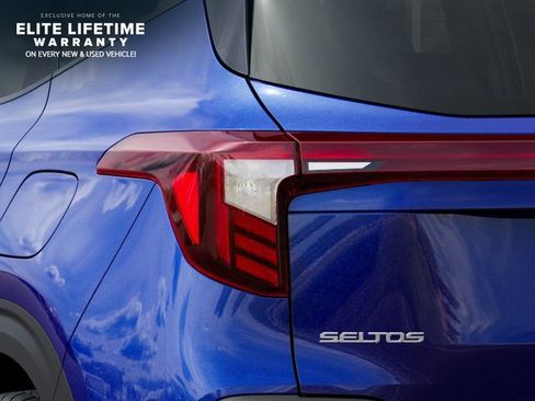 New 2026 Kia Seltos S FWD image 12