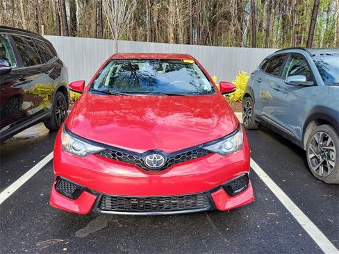 Used 2017 Toyota Corolla iM w/ All-Weather Mat Package image 2