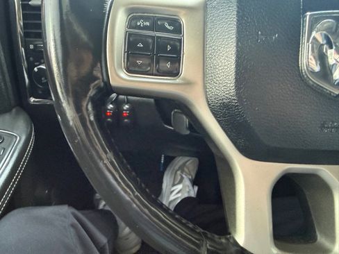 Used 2018 RAM 2500 Laramie w/ Sport Appearance Group image 29