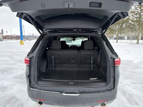 Used 2023 Chevrolet Traverse LT w/ LPO, Floor Liner Package image 42