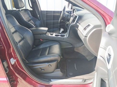 Used 2018 Jeep Grand Cherokee Trackhawk image 45