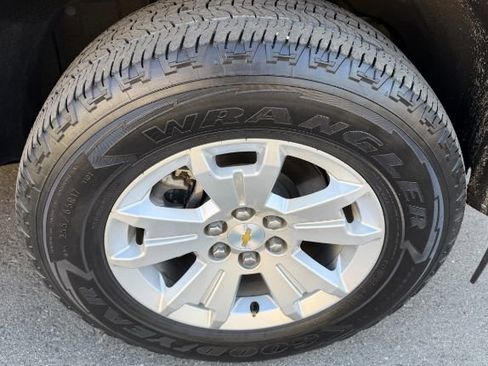 Used 2021 Chevrolet Colorado LT w/ Fleet Safety Package image 21