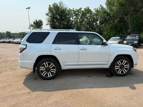 Used 2024 Toyota 4Runner Limited AWD/4WD image 6