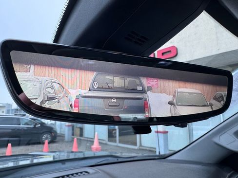 Used 2019 Chevrolet Silverado 1500 LTZ image 25