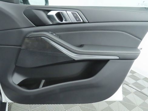 Used 2026 BMW X5 sDrive40i w/ Parking Assistance Package RWD image 27