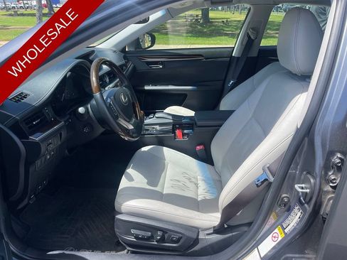 Used 2013 Lexus ES 350 FWD image 7