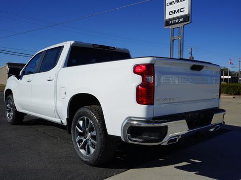 New 2026 Chevrolet Silverado 1500 LT w/ All Star Edition Plus AWD/4WD image 3