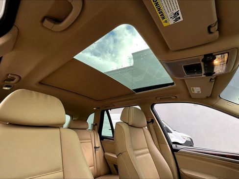 Used 2008 BMW X5 3.0si image 12