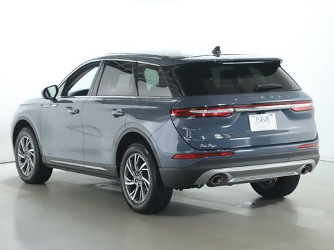 Used 2024 Lincoln Corsair AWD image 37